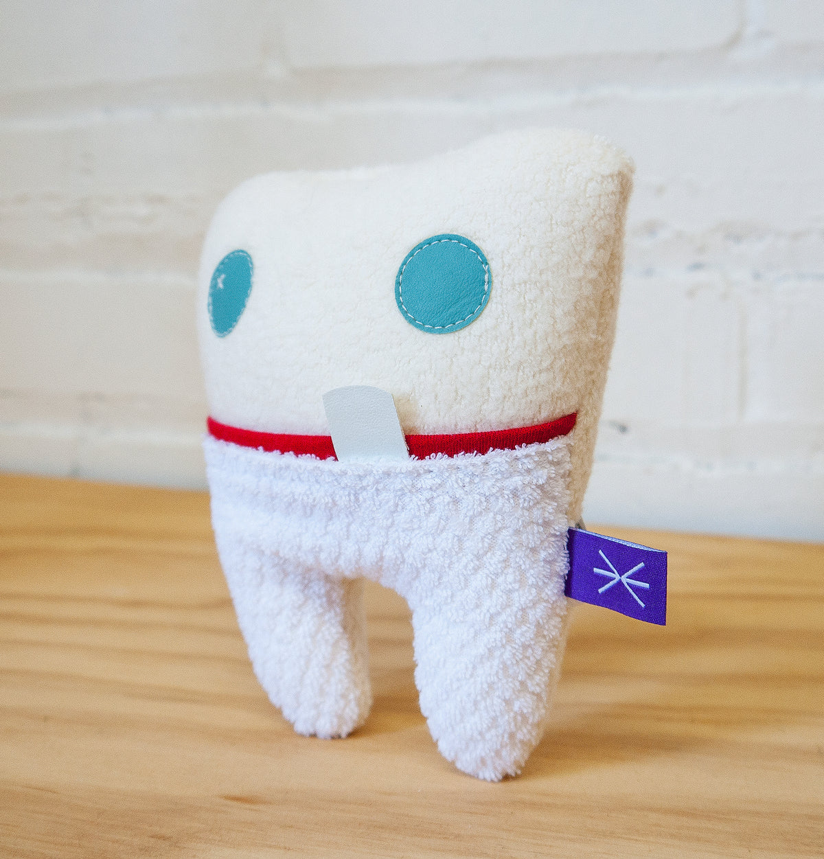 Petite Dent Peluche